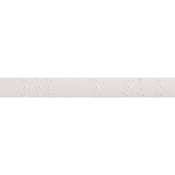 M.Allure white