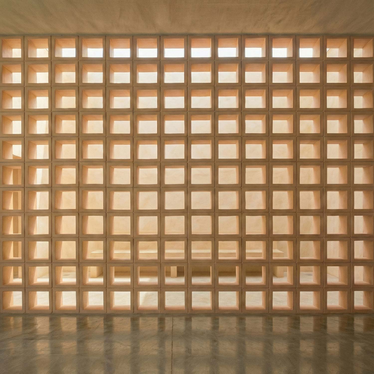 Nuet Beige 15x15